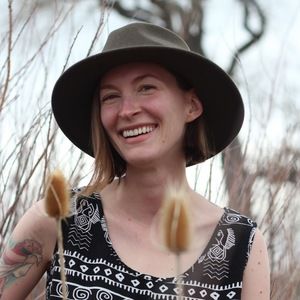 Meet your Posher, Elaine